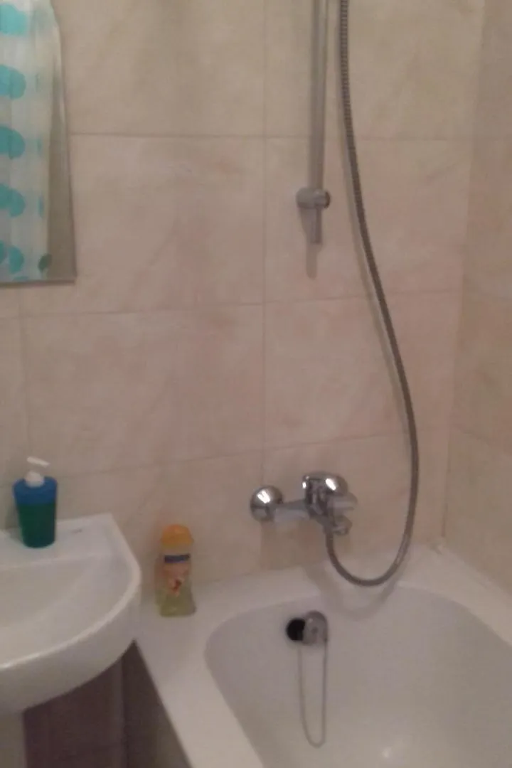 Apartment On Rusanivska 16 키예프